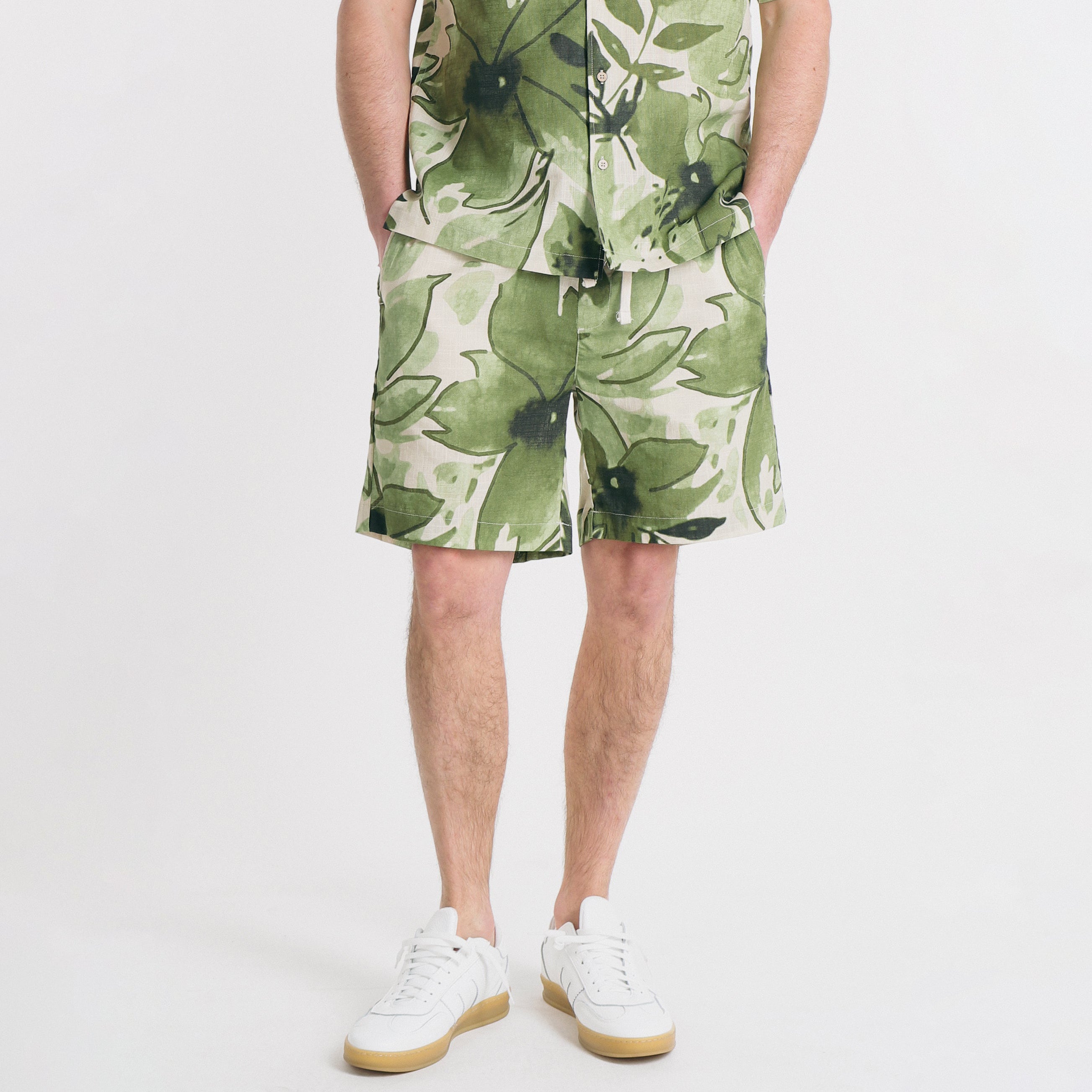 MILITARE