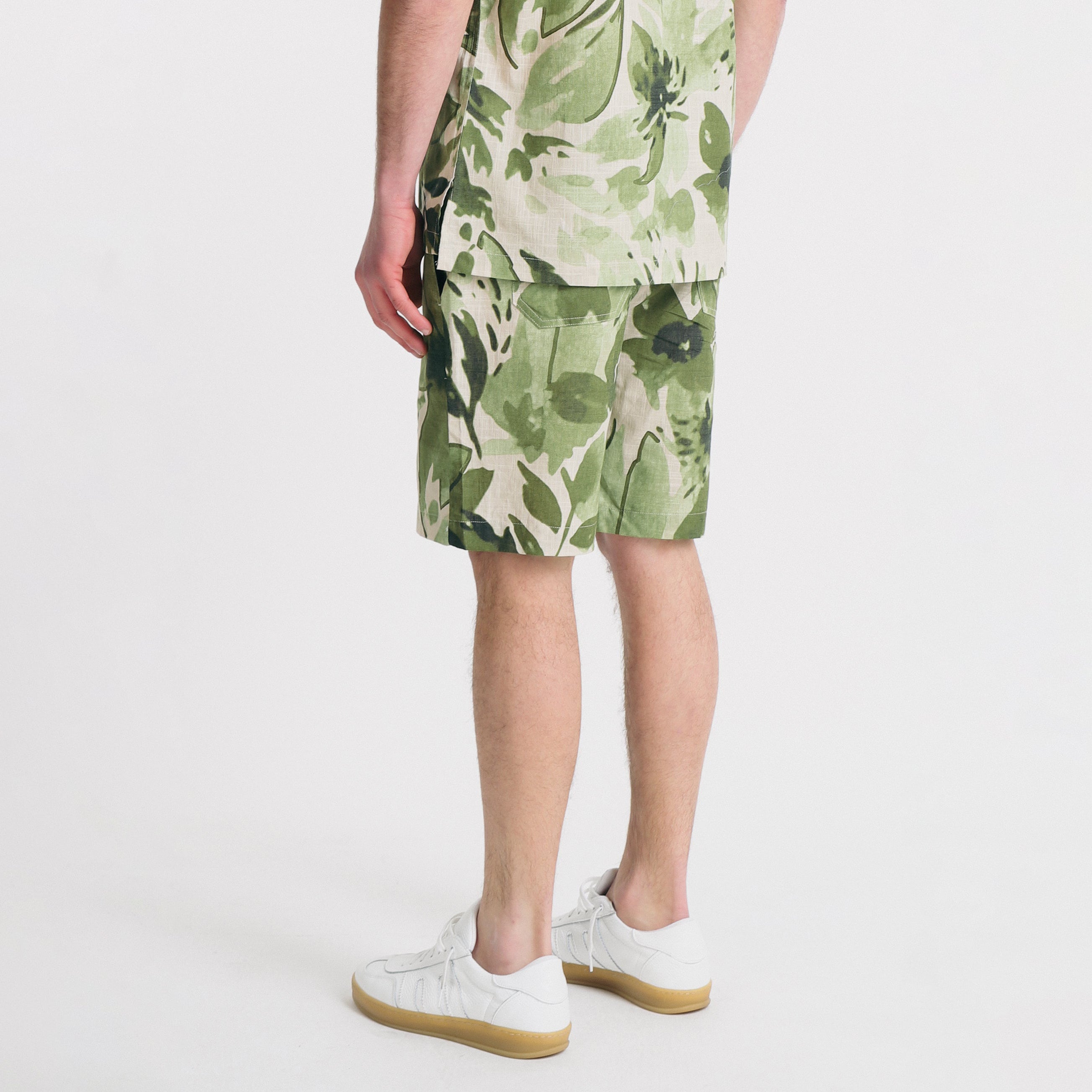MILITARE