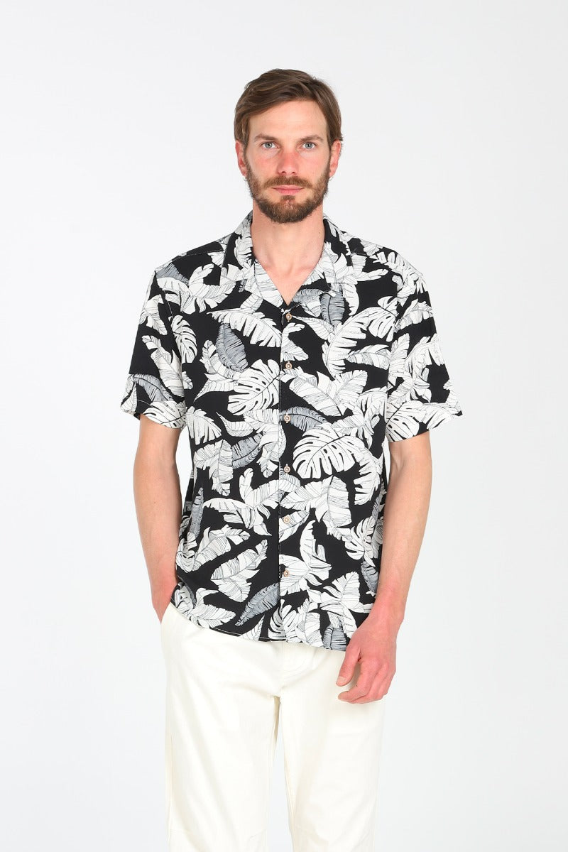 Short-Sleeved Shirt
