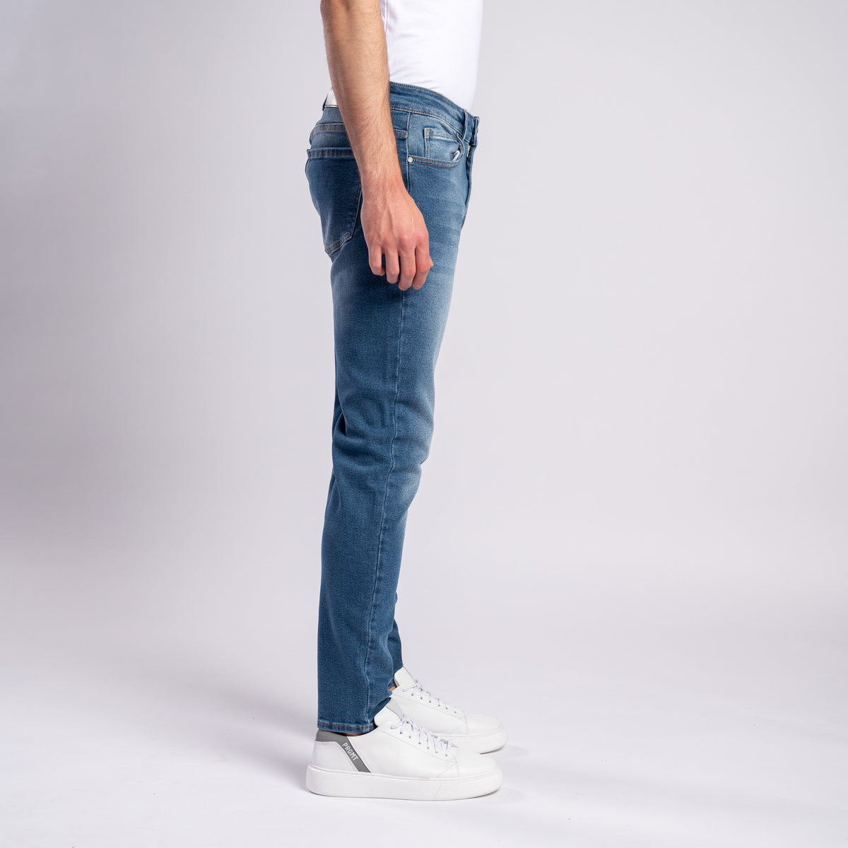 AZZURRO